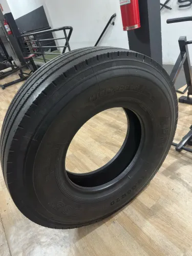 PNEU 10.00R20 D651 - PARA TREINO!! OPORTUNIDADE