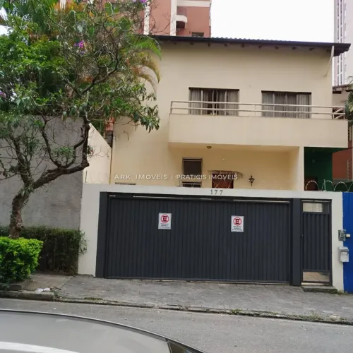 Casa para locação comercial ou residencial com 200m² 3 3 quartos, na Chácara Klabin - São 