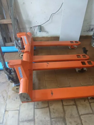 Paleteira byg revisada 3.500kg 