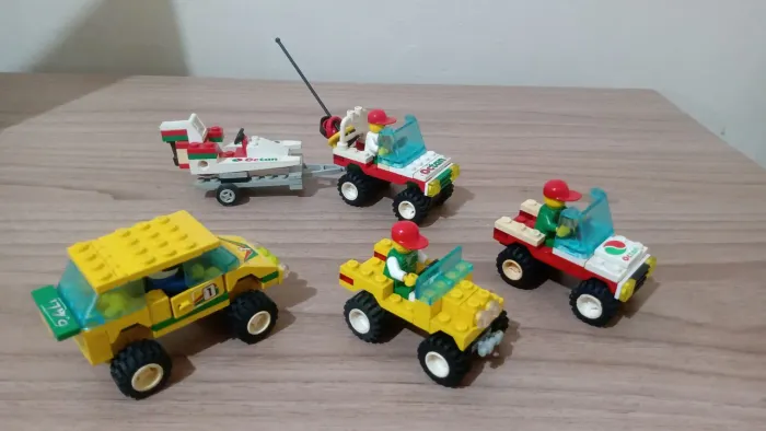 Carros de Lego original - Brinquedo de montar - De 599 por R$ 499