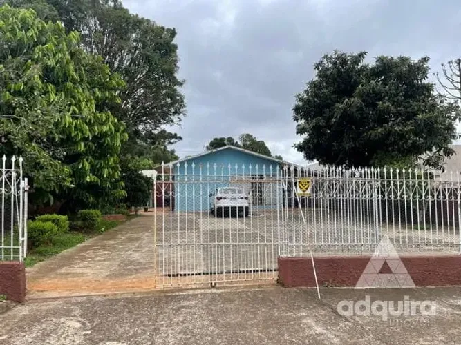 Casa à venda 2 Quartos, 1 Vaga, 420 m², Colônia Dona Luíza