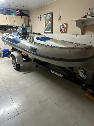 Bote Zefir excelente estado
