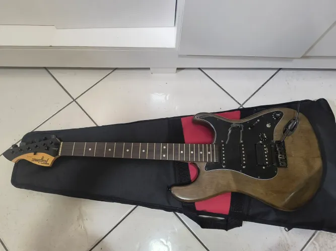 Guitarra Tagima JA3