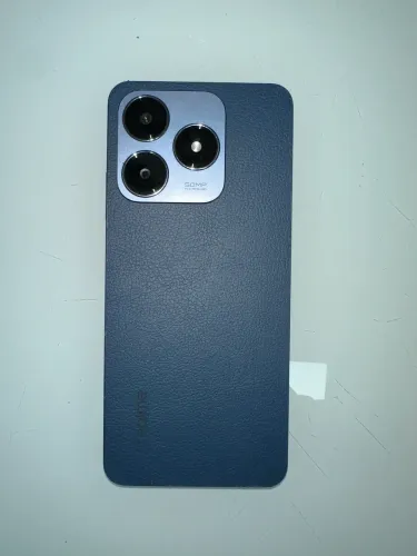 celular realme c63 (semi novo)