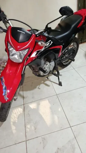 Pra vender Hj , Broz super conservada ,quitada e TD em dias