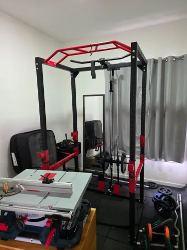 Equipamento de musculação completo