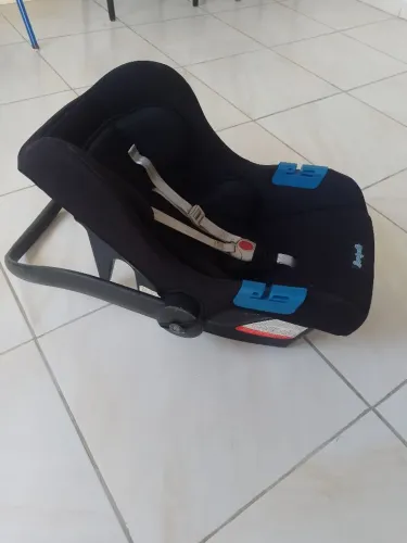 Bebê conforto