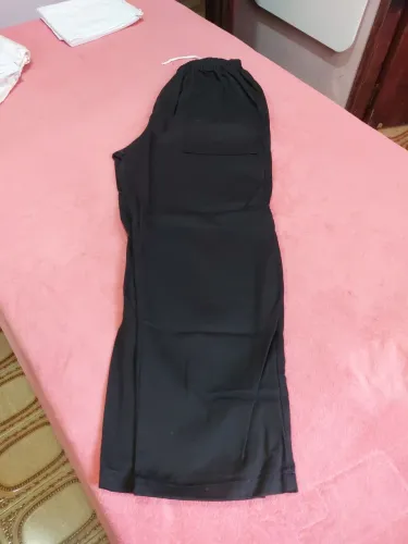 Calça preta de ração