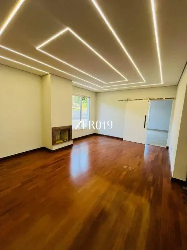 Casa à venda em condomínio de alto padrão em Campinas/SP 4 suítes, piscina e 872 m² de te