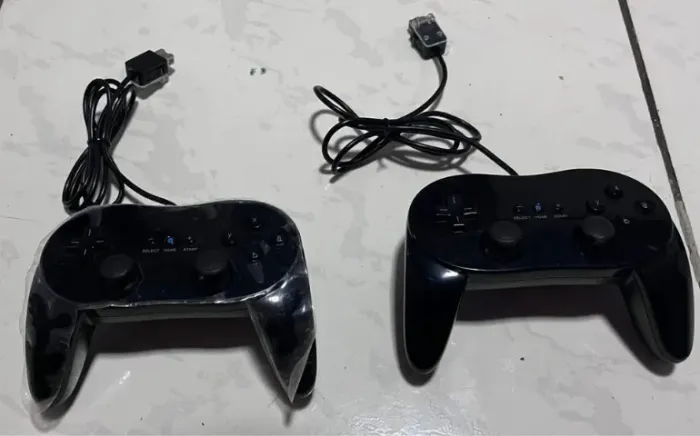 Controle clássico; Nintendo Wii; barato