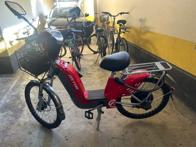 Bike Eletrica 800w Astur E-Vibe 48v 15AH Vermelha