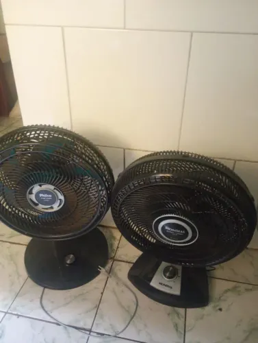 Ventilador turbo econômico sem marca de uso duas unidades semi novas sem marcas de uso