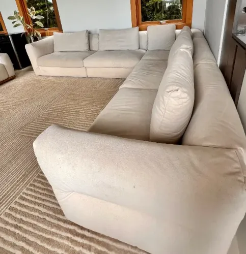 Sofá em L - Contti Home Design