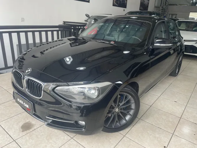 BMW 118I Sport 1.5 TB 12V Aut. 5P 2012