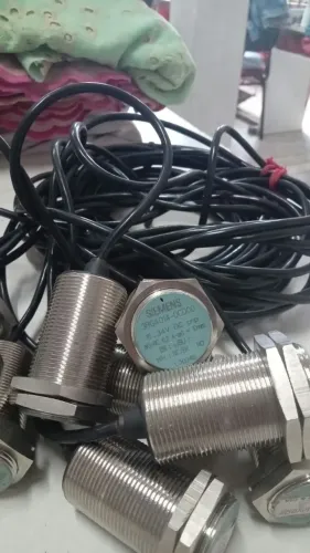 sensor de proximidade cilindrico siemens