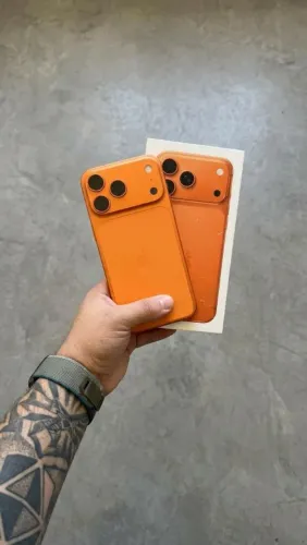 ? **IPHONE 17 PRO 256GB ? LARANJA**