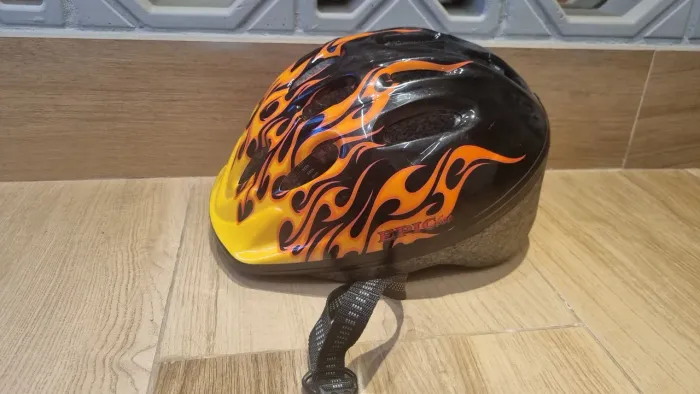 Capacete de bicicleta infantil