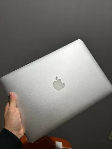 MacBook Air 2017 - 128GB