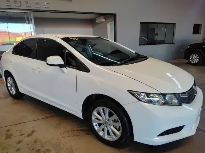 Honda Civic Sedan LXS 1.8/1.8 Flex 16V Mec. 4P 2015