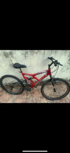 Bicicleta em bom estado (LEIA A DESCRIÇÃO)