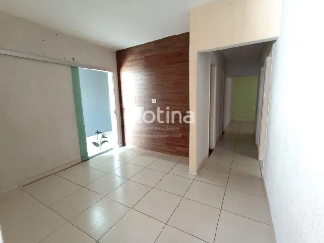 Casa à venda, 3 quartos, Planalto - Uberlândia/MG - Rotina Imobiliária