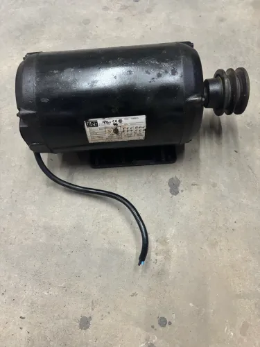Motor trifásico 2cv baixa rotação, funcionando perfeitamente