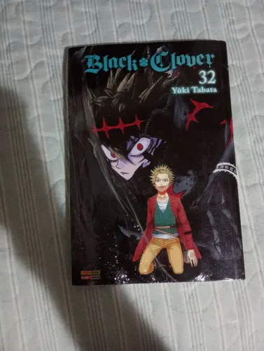 Mangá Black Clover volume 32