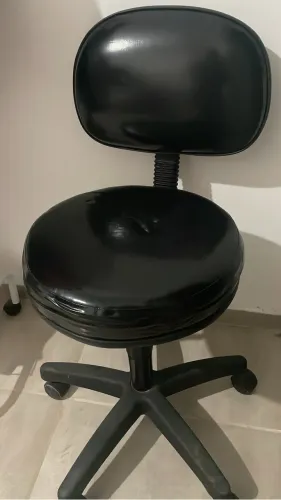 Mocho encosto removível