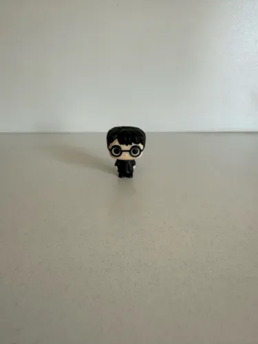 Miniatura harry potter kinder joy