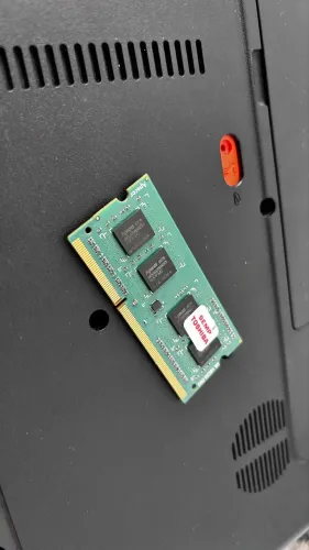 Memoria ram 4gb ddr3 1333 ( excelente estado) serve Hp, dell, acer, asus, samsung, vaio