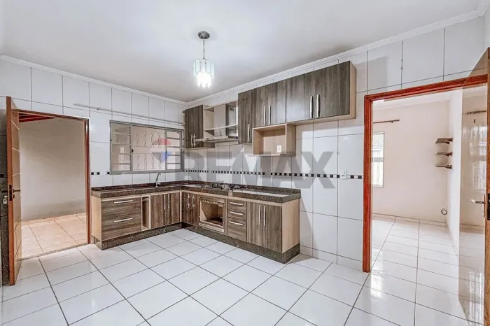 Casa para Alugar na Vila Nova em Cosmópolis  2 Quartos (1 Suíte) com Planejados e 2 Vagas