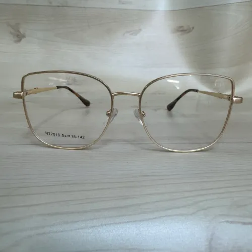 Óculos receituário armação lupa loka metal dourado