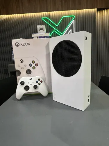 Xbox séries s com garantia pronta entrega / levo até você 