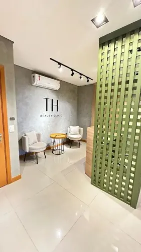 Sala Comercial para Aluguel | Centro de Rondonópolis, 44 m², Água Individual e Segurança 2