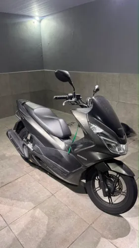 Honda PCX 150 ABS - 2017 | Apenas 9.880 km
