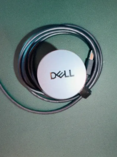 Webcam Dell UltraSharp 4K WB7022 (Sensor Sony STARVIS, HDR, AI) - Completa na Caixa