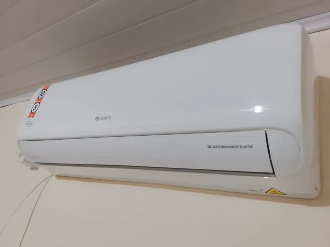 Aparelho de Ar Condicionado 12.000 BTU