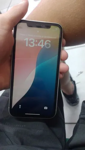 iPhone XR novo, bateria 73 original muito bom pega tudo 