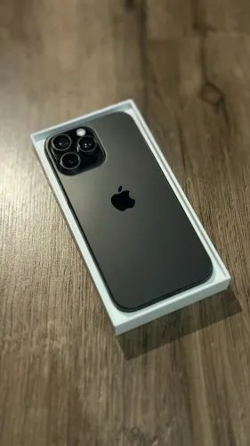 iPhone 16 pro Max 256g
