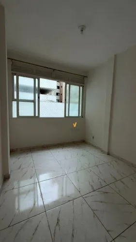 Apartamento com 1 dormitório para alugar, 40 m² por R$ 1.830,00/mês - Praia da Costa - Vil