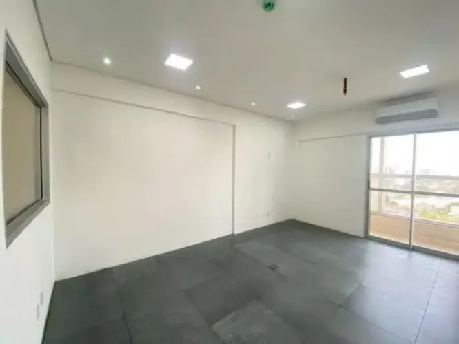 Sala comercial na Rua Francisco Tramontano, 101 - Sala 15 60 m²