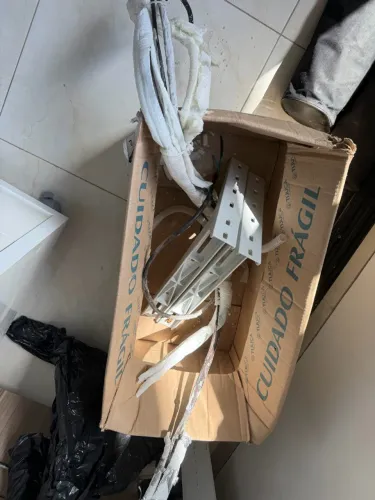 kit 1 tubo cobre de 3 metros com um par de suporte para ar