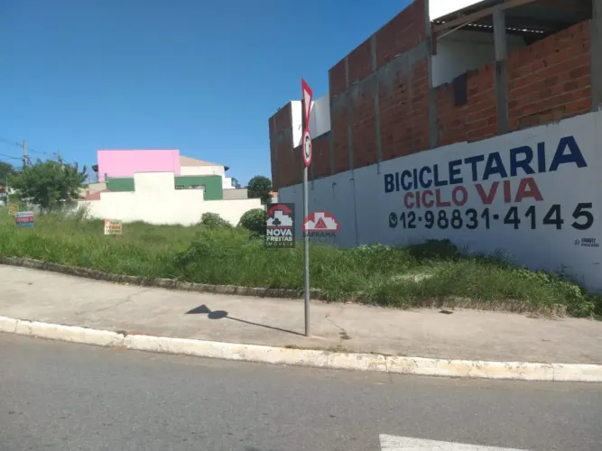 Terreno Padrão em São José dos Campos