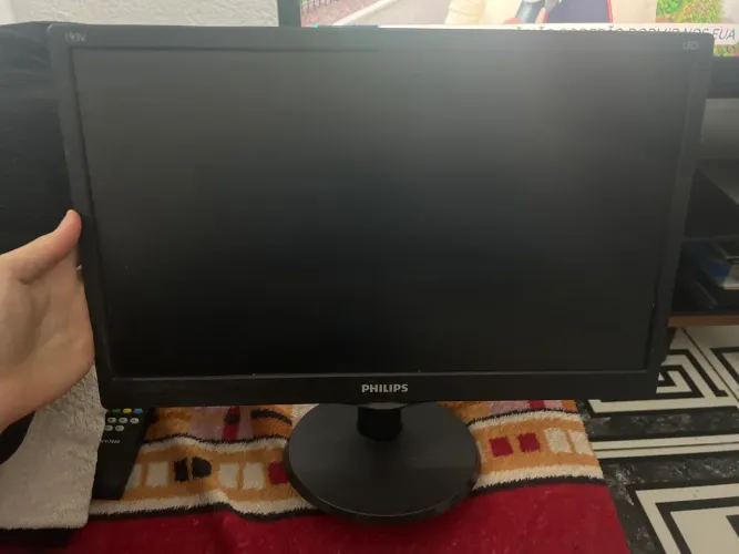 Monitor Philips 18.5 hdmi