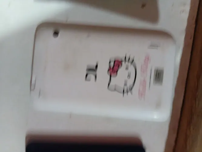 Vendo tablet com frontal quebrada da DL com trincado