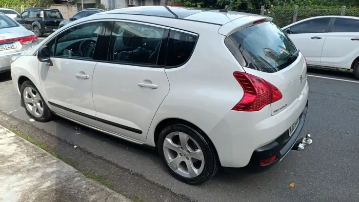 Peugeot 3008 Griffe 1.6 Turbo 16V 5P Aut. 2012
