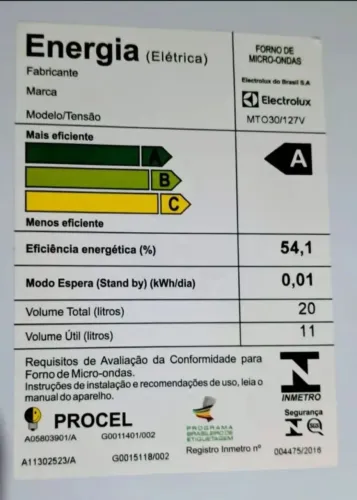 Vendo microondas 20L. LIGA! Porém, não gira.