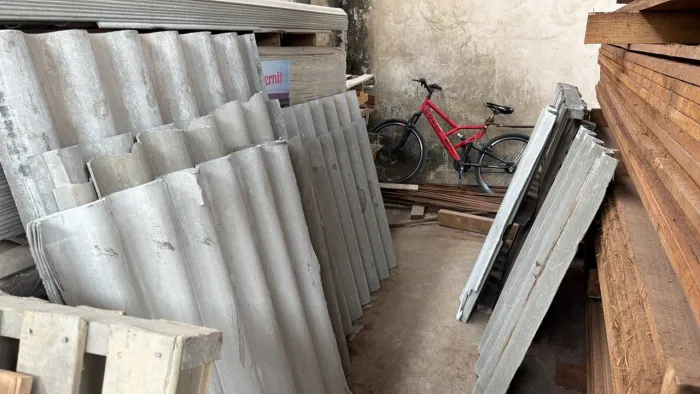 Telhas Quebrada 1.00x1.00 Doação