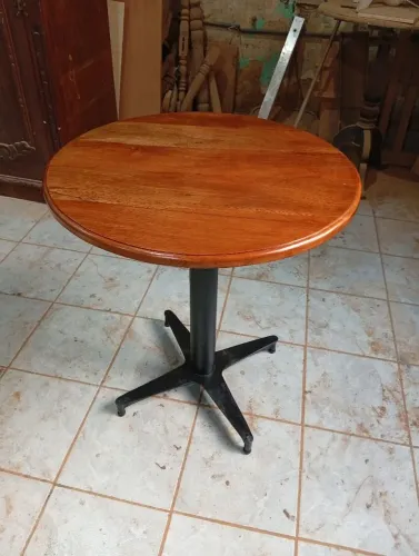 Mesa de canto