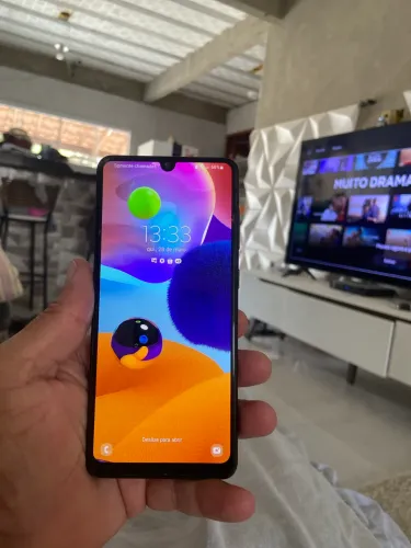 Galaxy A31 com nota fiscal em bom estado de conservação 